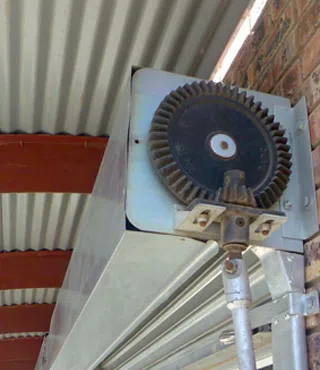 Dunwoody Garage Door Shop Dunwoody, GA 770-913-6943 - sb-rolling-garage-doors-01